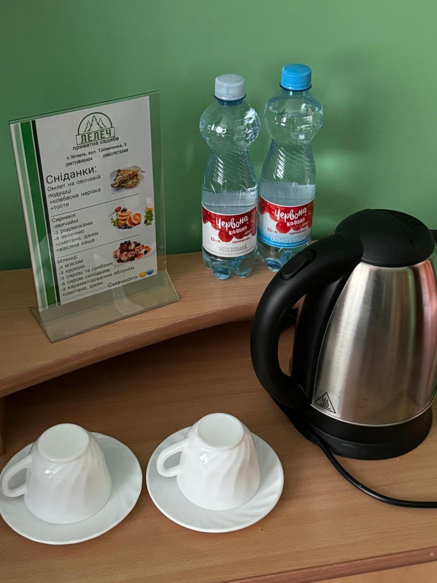 Лелеч Hotel Tatariv Kültér fotó